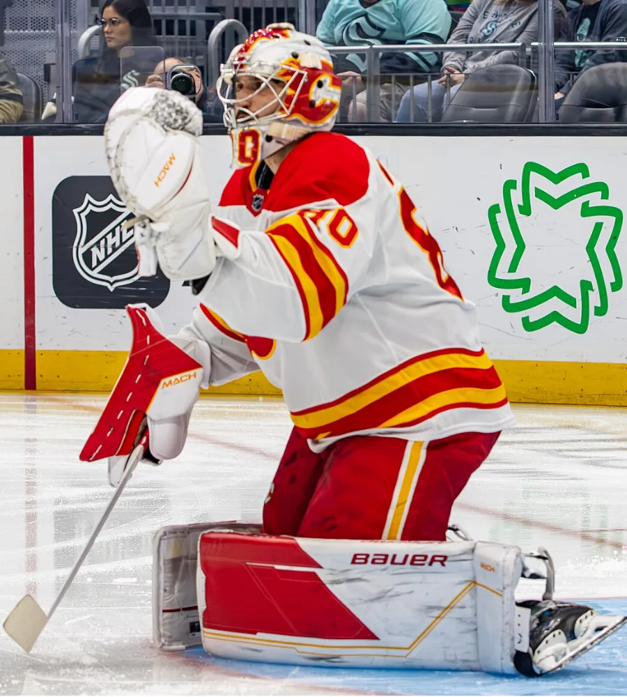 Flyers Agree to Terms With Goaltender Dan Vladar