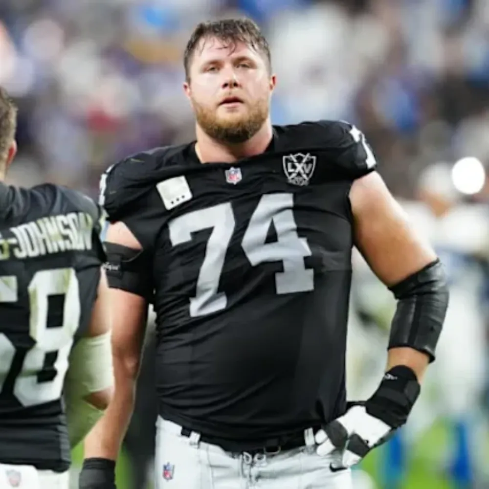 ‘You freaking battle every day’ – Secrets behind 74-year-old Pete Carroll’s age-defying energy revealed as the NFL’s oldest-ever head coach prepares to lead the Raiders into a playoff chase with the mindset of a 25-year-old - suong