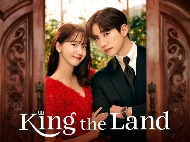 King the Land (2023): A Charming Romance in a World of Luxury