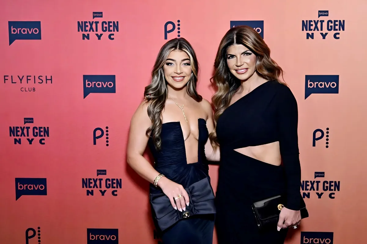 Teresa Giudice Addresses Gia’s Next Gen NYC Firing Rumors, Praises Andy Cohen for Defending Her Daughter and Talks Forgetting RHONJ Scenes, Plus Filming Secrets-quang