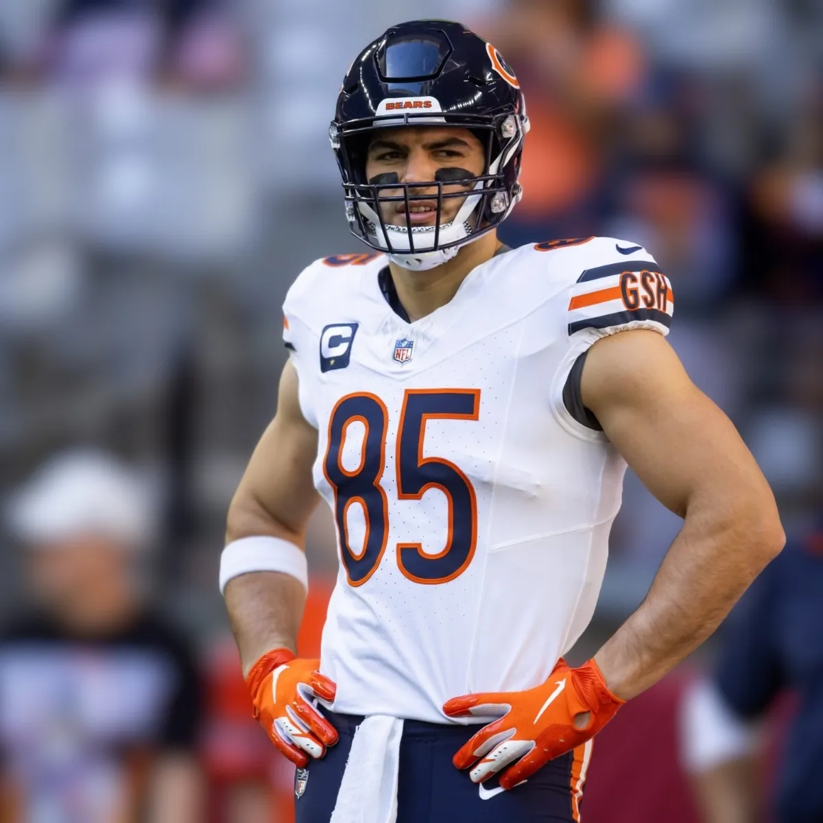 Bears TE Cole Kmet's frustrating offseason just got worse