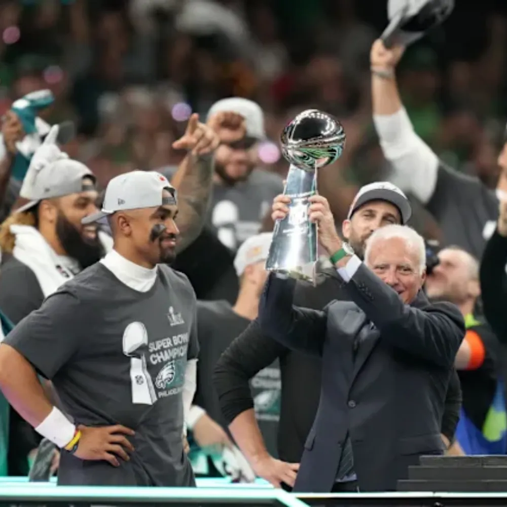 “I want the best for our fans and our city” – Philadelphia Eagles ‘torn’ over billion-dollar stadium decision as Jeffrey Lurie weighs domed future, Super Bowl dreams, and possible exit from iconic South Philly complex - suong