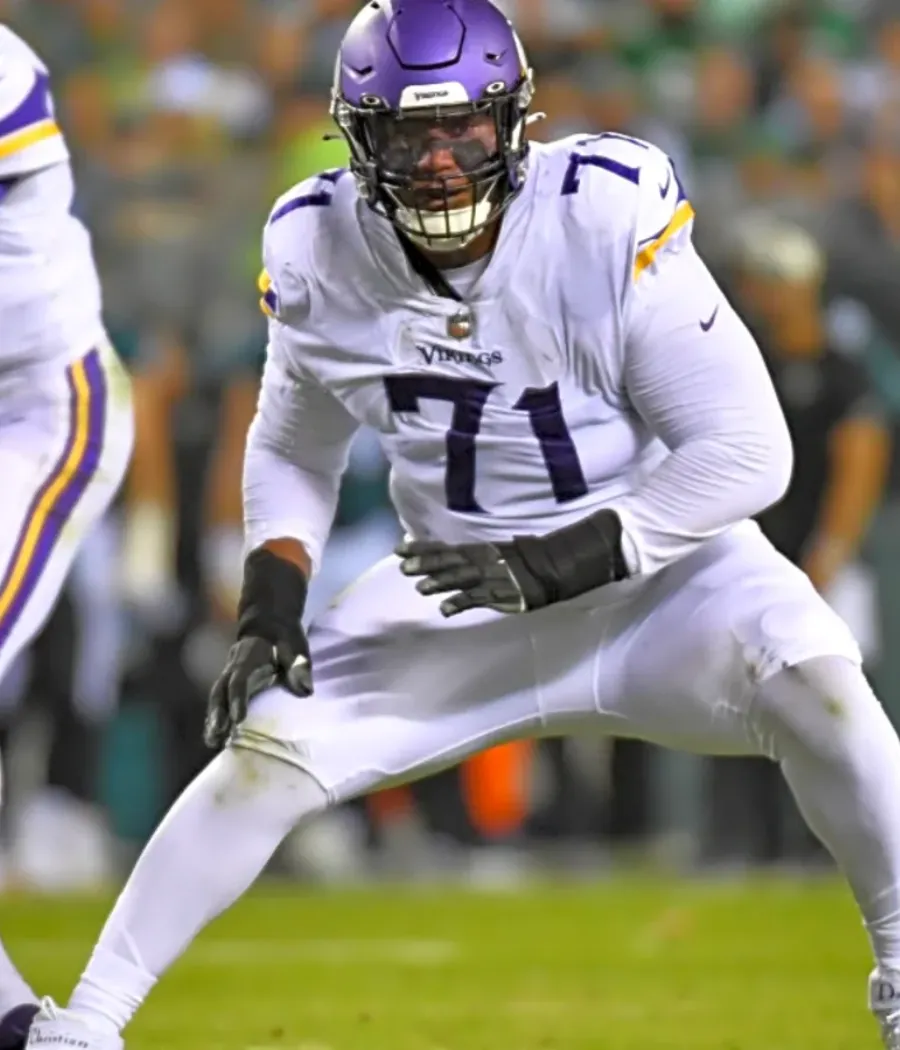 Latest Christian Darrisaw news highlights the Minnesota Vikings' strategy that sets them apart