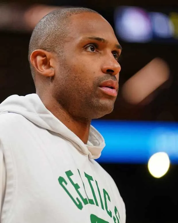 Lakers gift Al Horford to Warriors after free agent signing no fan wanted