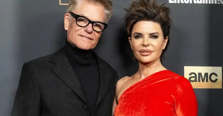 Lisa Rinna and Harry Hamlin Say They’d Be ‘Divorced’ If She Hadn’t Done Hormone Replacement Therapy