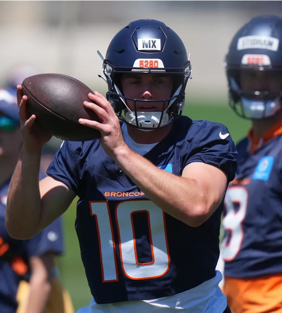 Bo Nix Earns Veteran Praise Before Crucial Second Season with Broncos