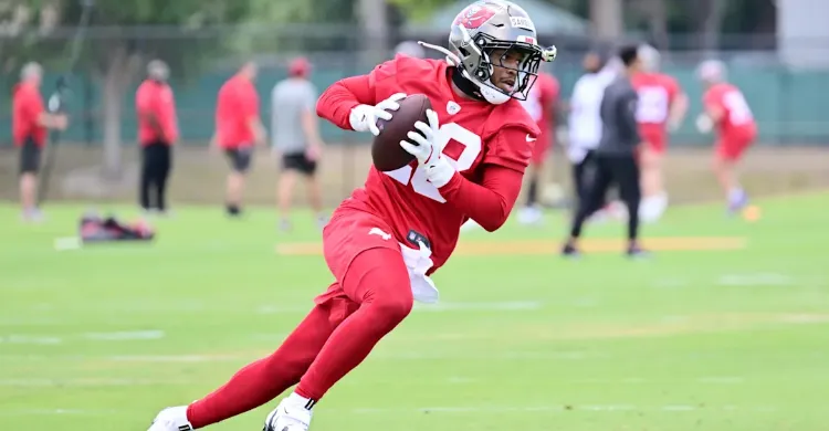 Buccaneers are saying the quiet part out loud about Shilo Sanders' future