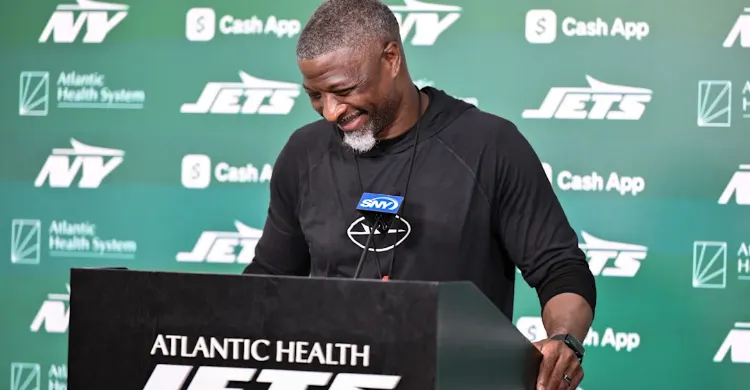 How Aaron Glenn Won Over Jets' Sauce Gardner