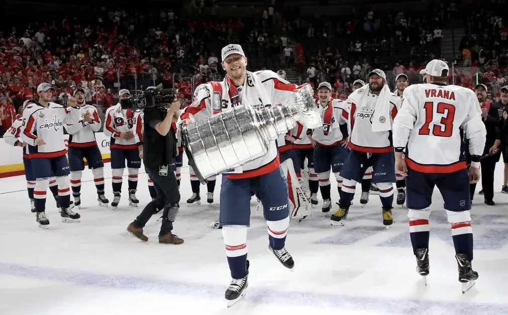 Alex Ovechkin Gave Alex Chiasson One Of The Most Iconic Souvenirs From His Wild Stanley Cup Celebration