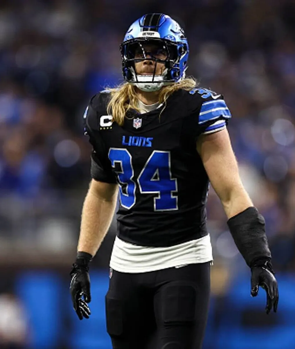 Lions' final center battle will come down to veterans overcoming one rookie