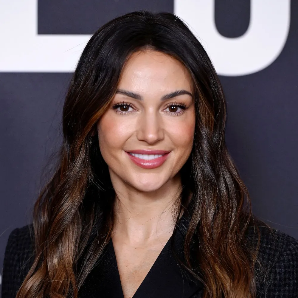 ‘I am deserving of happiness and success’ – New mum Michelle Keegan shares powerful affirmation from set of secret project after landing six-figure Sky deal and teaming up with Idris Elba in career-defining comeback  - suong