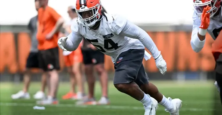 Former Cleveland All-Pro Blasts Browns for Unexpected Roster Move