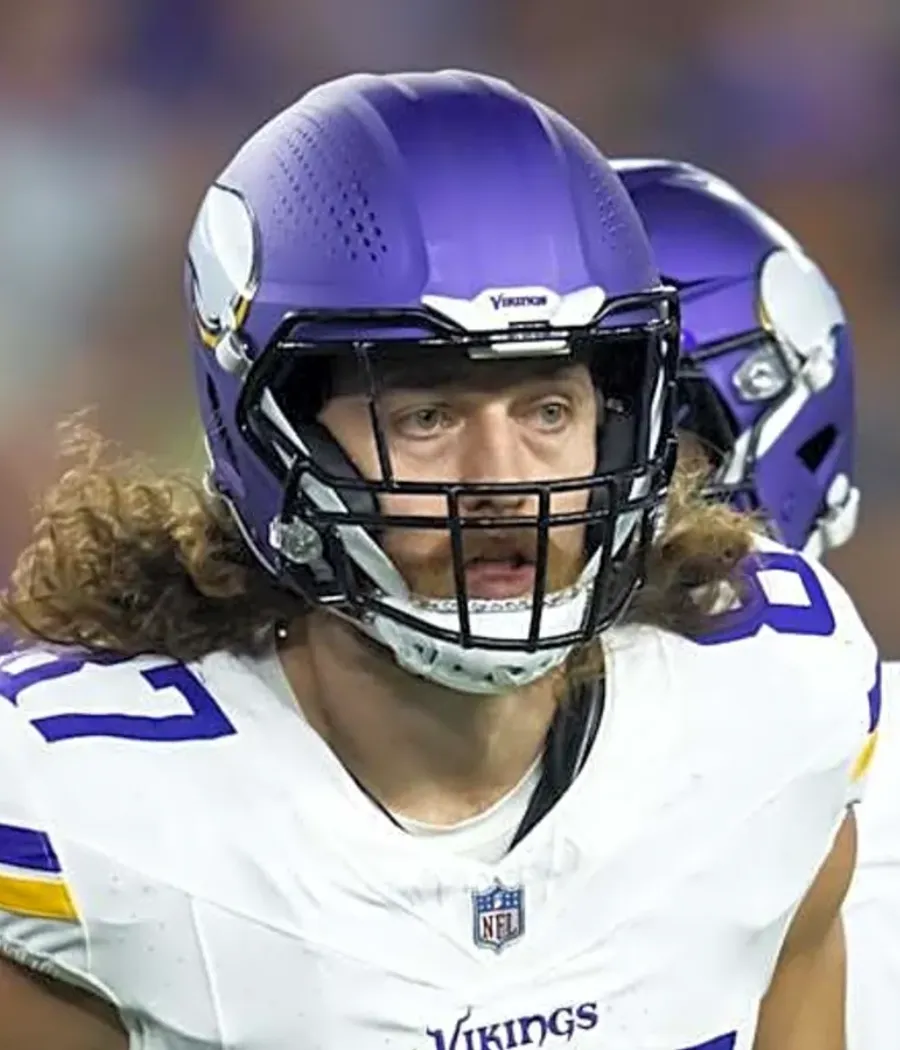 2025 All-NFC North Preseason Team: Hockenson is being slept on