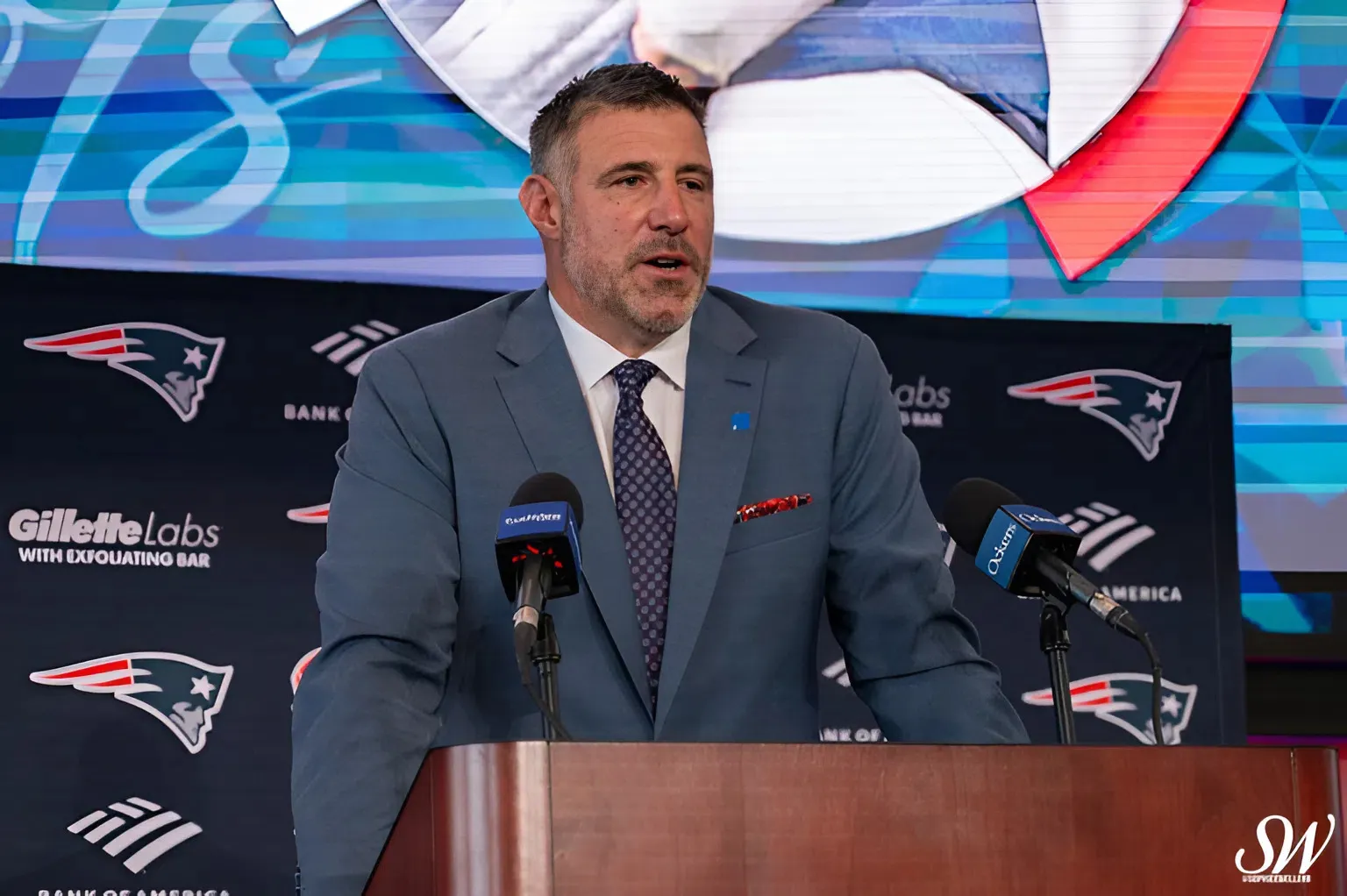 Patriots Can’t Fire Mike Vrabel in a Shocking $28M Twist