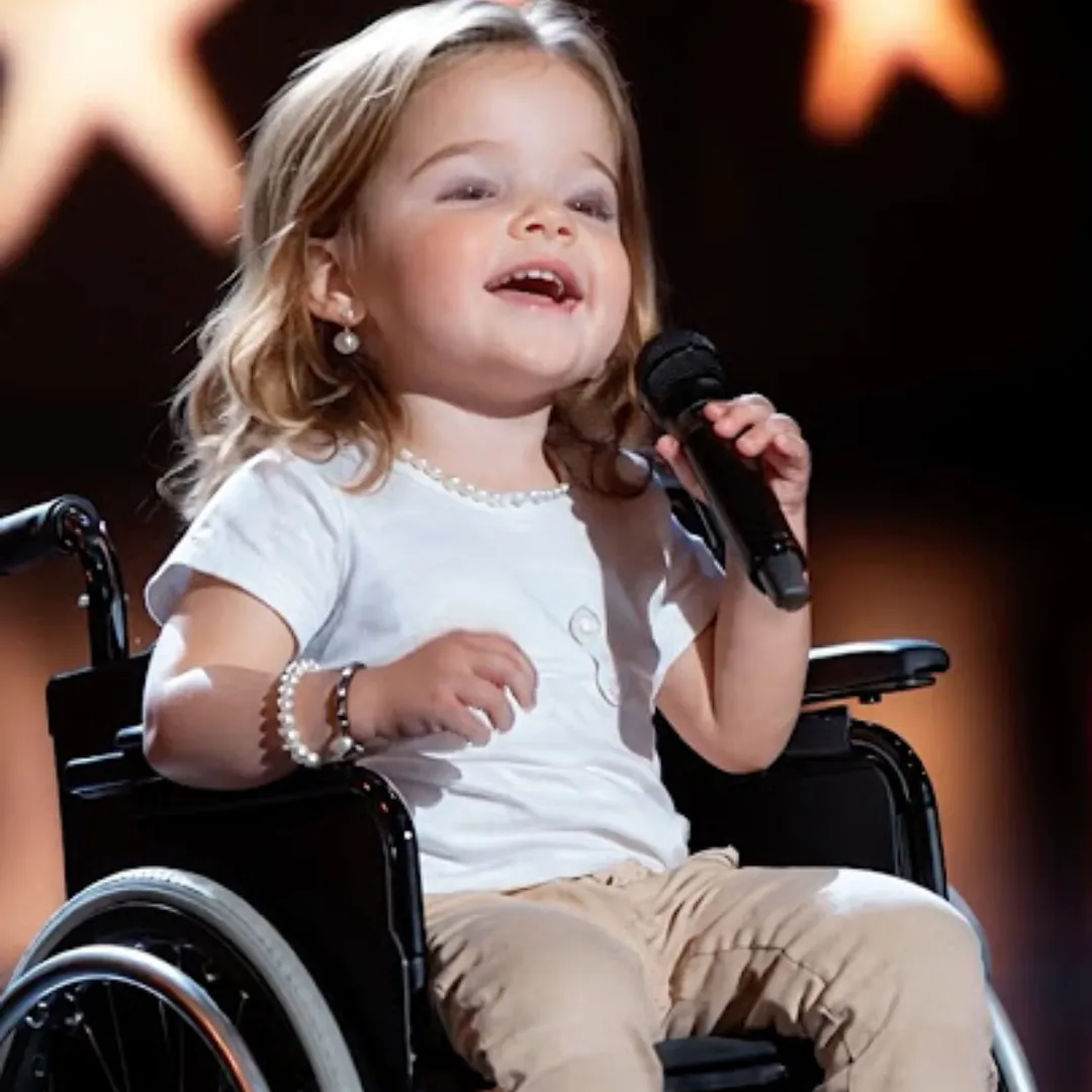A 25-Year-Old Woman Trapped in the Body of a 6-Year-Old Sings Her Heart Out on America's Got Talent