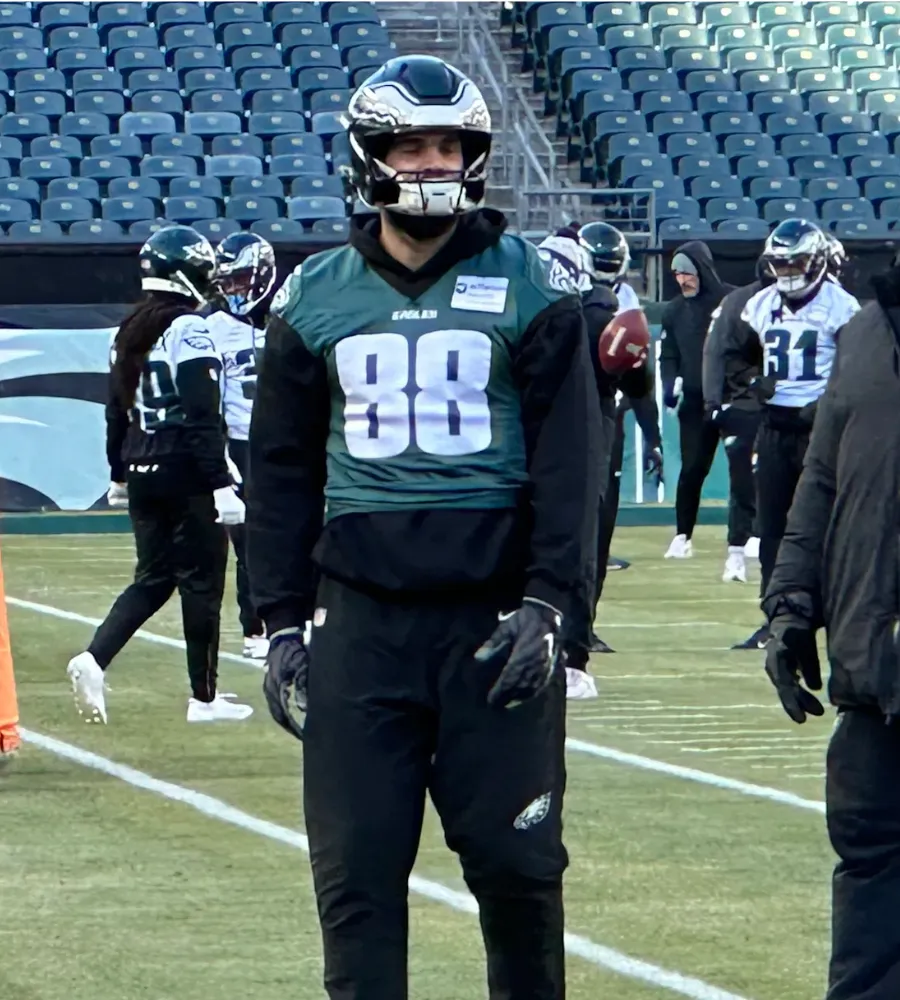 TE Turbulence: Eagles Face Critical Camp Decisions Behind Dallas Goedert