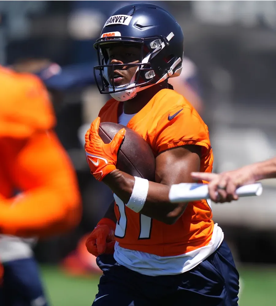 Broncos Pick RJ Harvey as 2025 Fantasy Darling in Sean Payton’s Run Riot