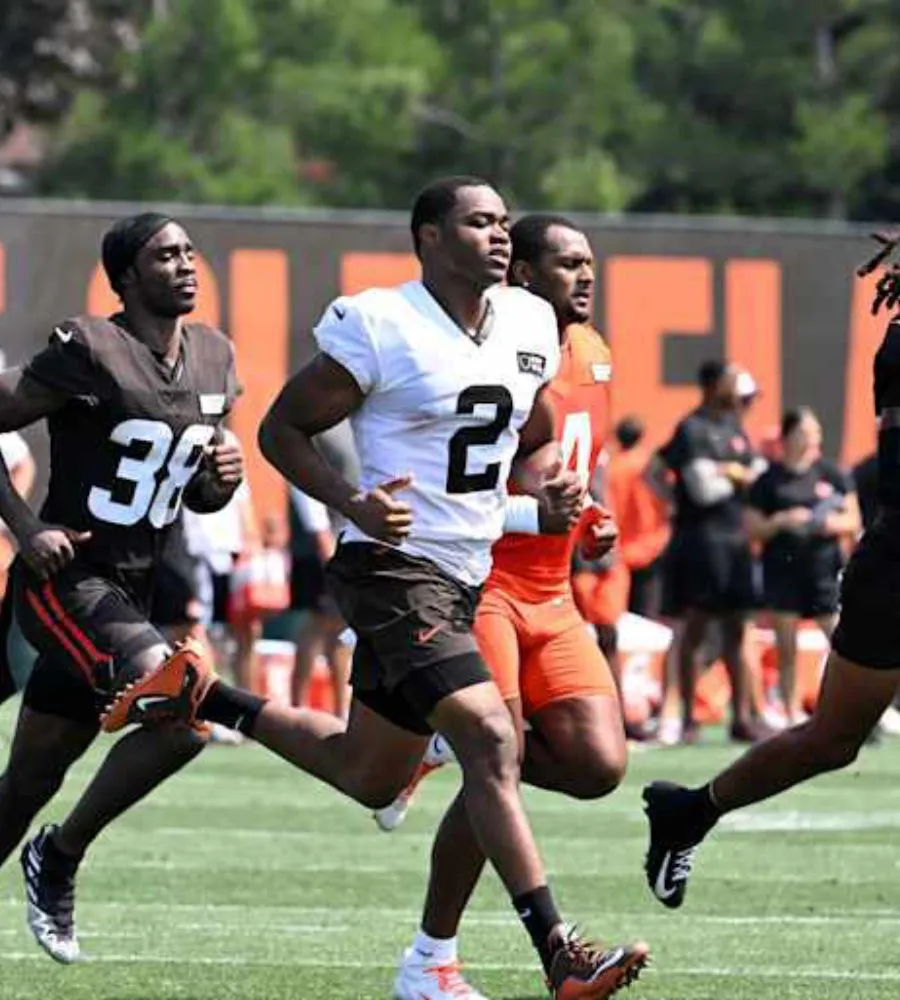 Internet Keeps Linking Raiders To Amari Cooper And Brandon Aiyuk