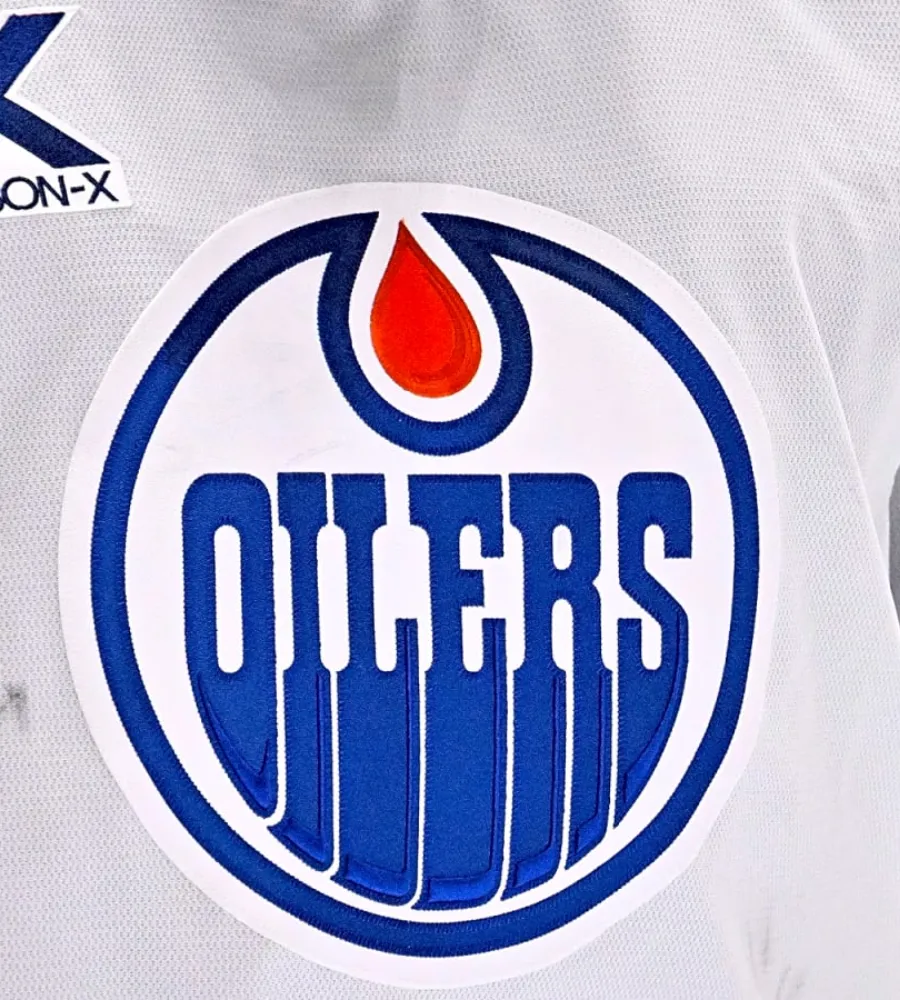 Oilers’ Trade for Top U.S. College Star Falls Apart—For Now