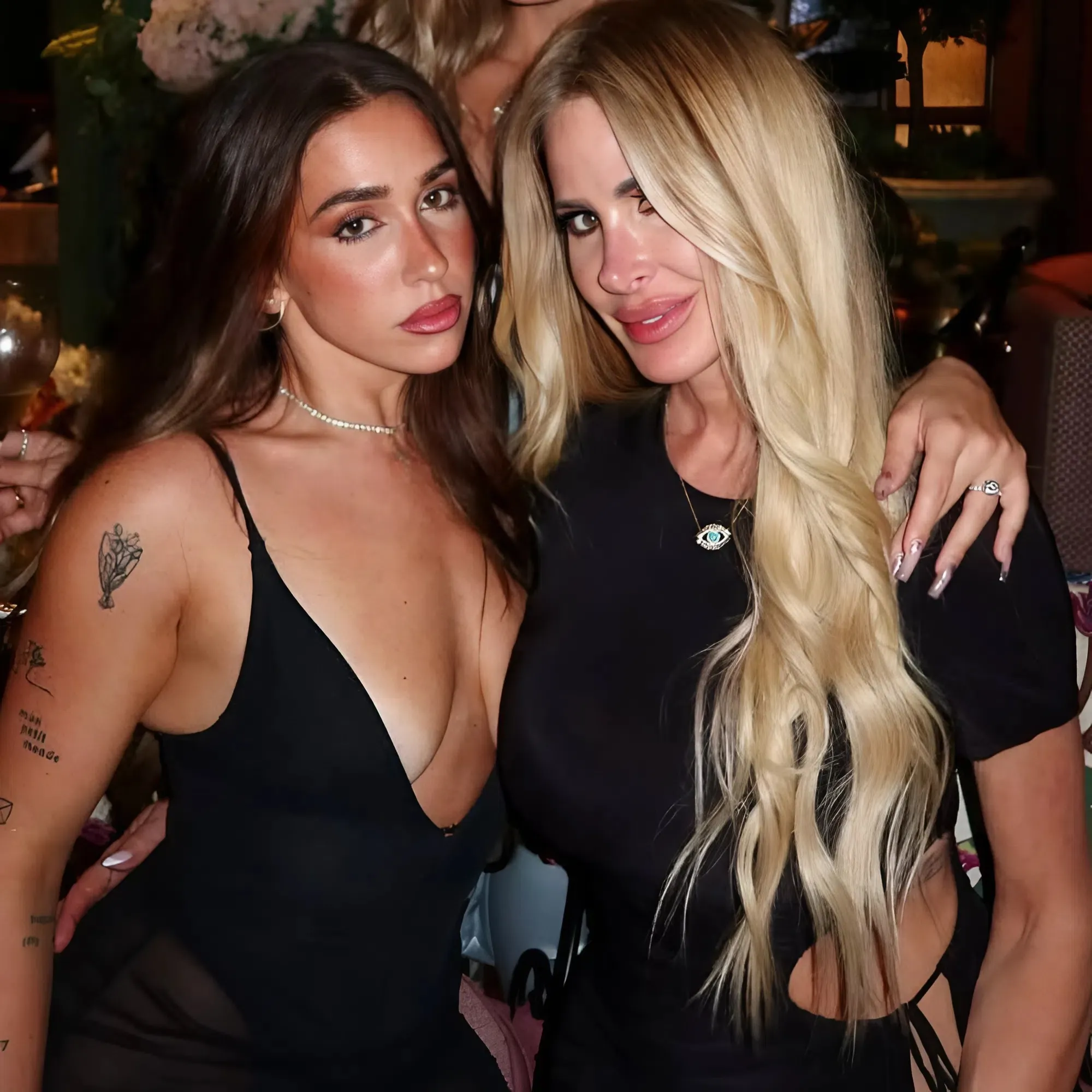 "Kim Zolciak Accused Of Stealing Money By Daughter Ariana: Family Scandal So Tense It's Unsalvageable, Shocking Accusation On Next Gen NYC!"