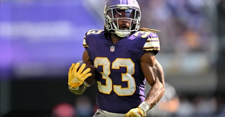 Vikings' Justin Jefferson Reacts to Major Aaron Jones Announcement