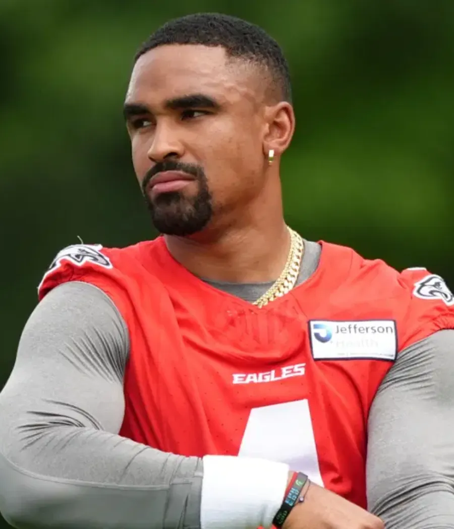 Eagles News: Jalen Hurts Poised to Surpass Philly Legend Brian Westbrook’s Record in 2025 Season