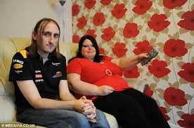 ‘World’s Most Jealous Woman’ Makes Husband Take Lie Detector Test Every Time He Returns Home