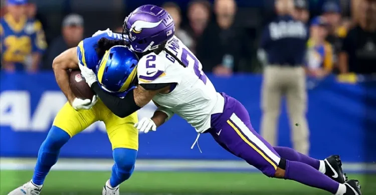 Packers Pushed To Sign Five-Time Pro Bowler To Bolster Secondary