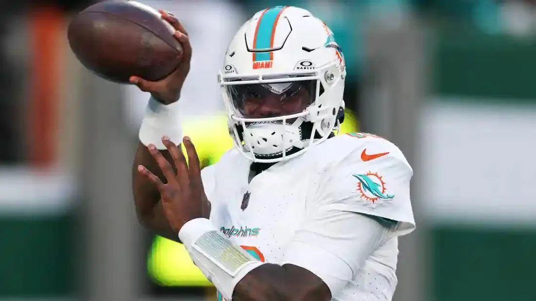 Prediction Lands Cowboys ‘Massive Upgrade’ With Former Pro Bowl Backup QB