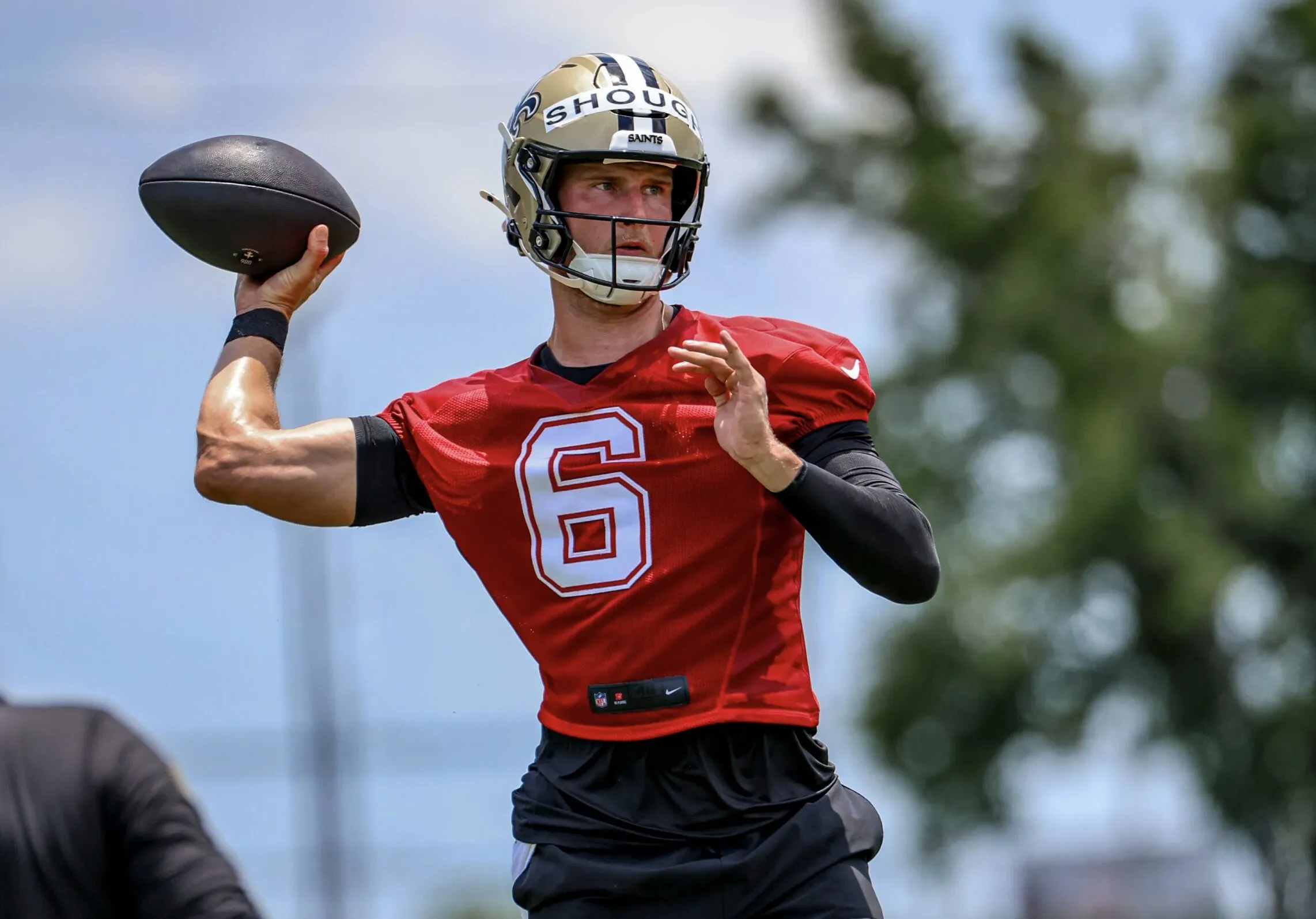 Tyler Shough’s rocky start as New Orleans Saints’ QB1 raises early doubts and expectations
