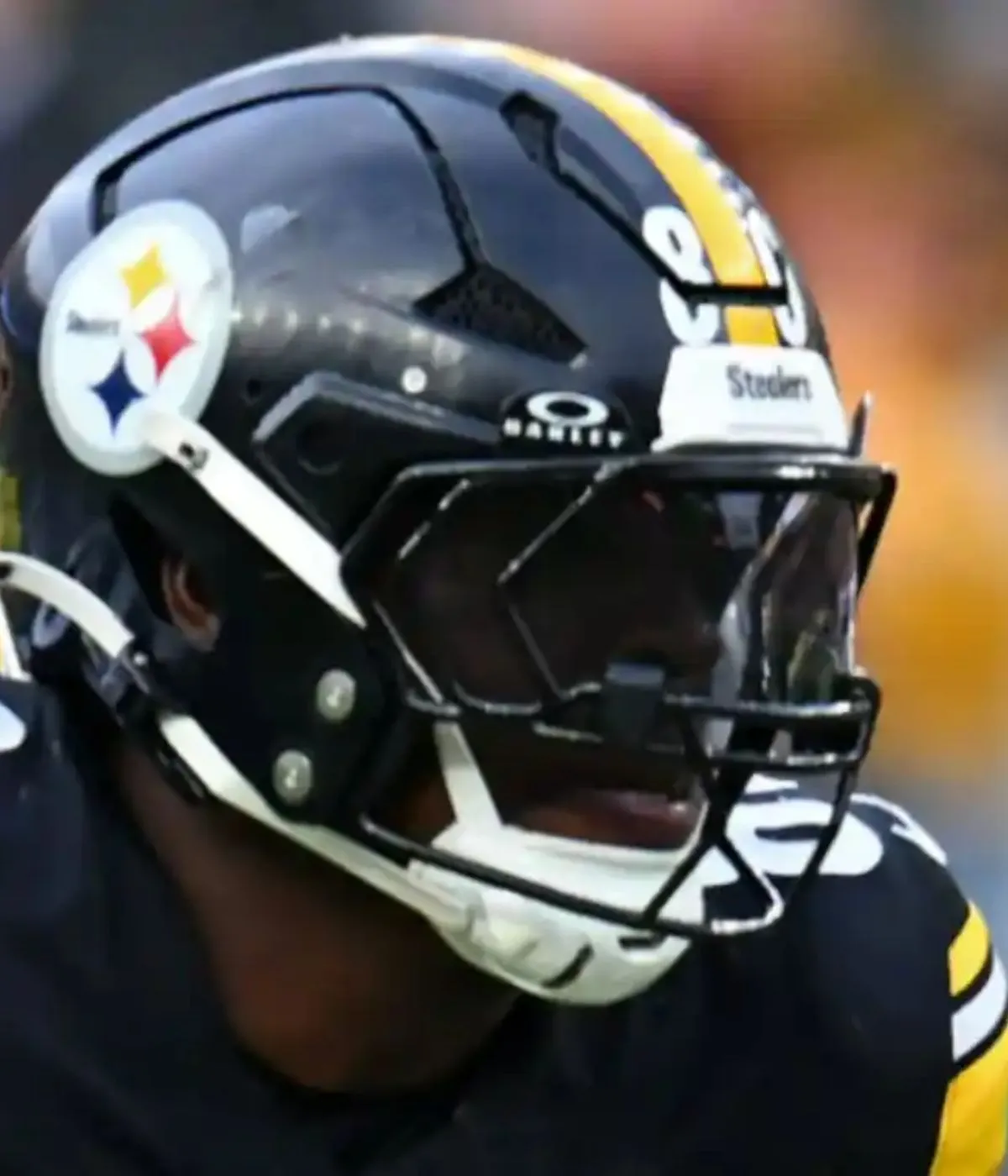 Broncos Trade Proposal Lands Massive Playmaker From AFC Rival