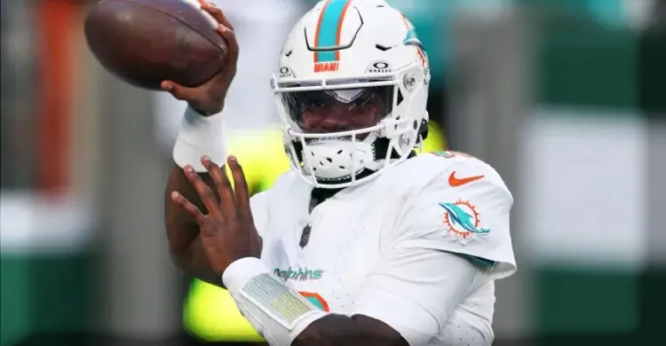 Prediction Lands Cowboys ‘Massive Upgrade’ With Former Pro Bowl Backup QB