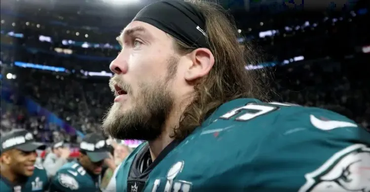 Former Eagles Super Bowl Champion Battling Serious Cancer Diagnosis