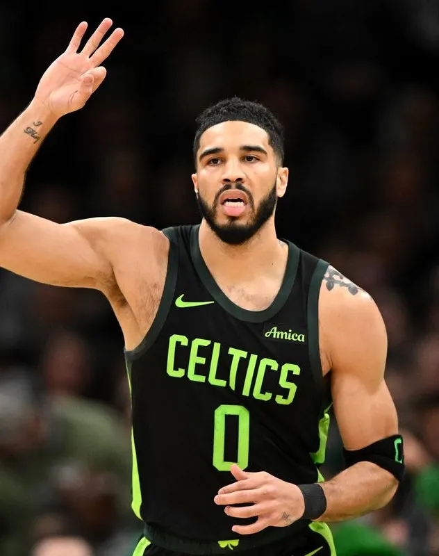 Suns could gift Jayson Tatum perfect present if latest rumors are true