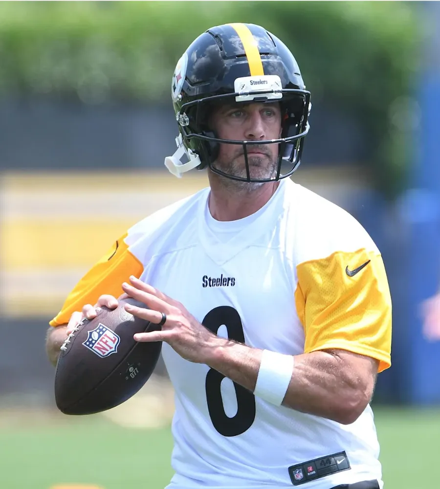 Former Browns Coach Makes Brutal Steelers Prediction