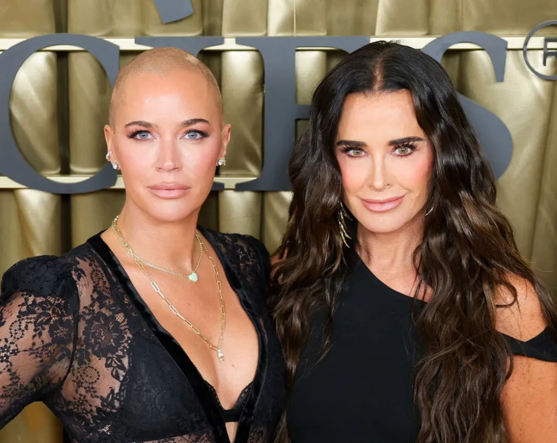 Kyle Richards Gets Candid in Tearful Tribute to Teddi Mellencamp: “You’re Nothing Short of Incredible”