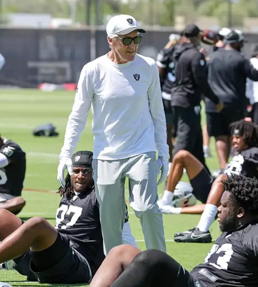 Raiders Receive Troubling Prediction Ahead of 2025 Season