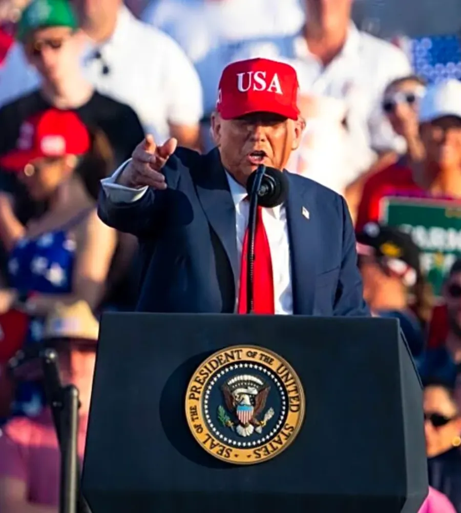 Donald Trump Weighs In On Washington Commanders, Redskins Name Controversy
