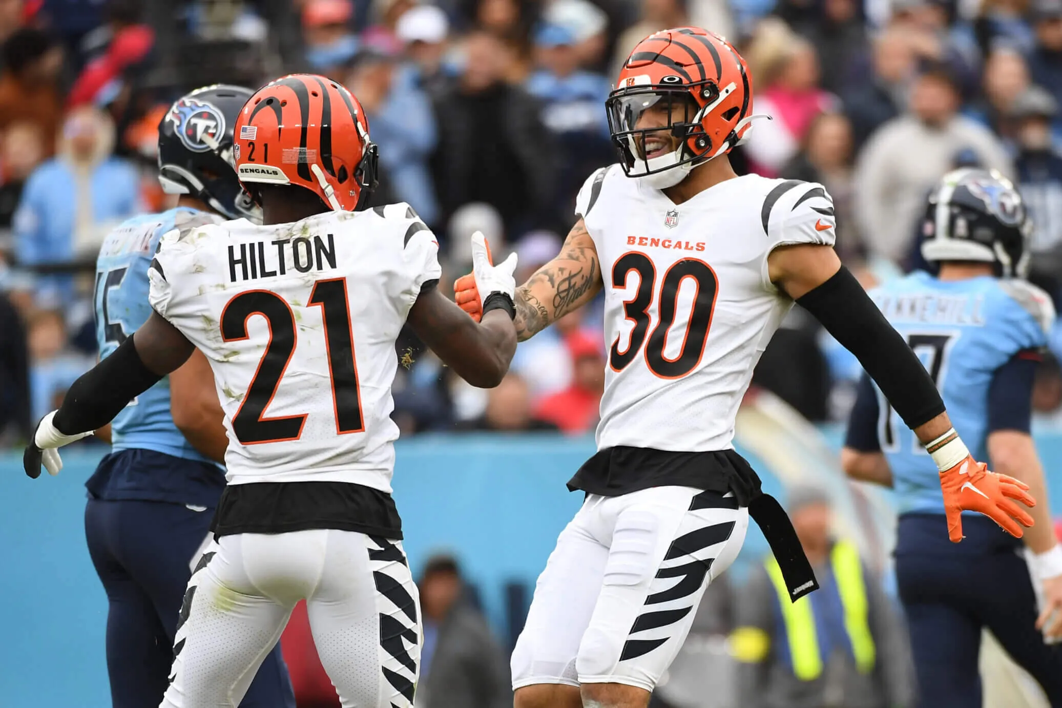 Mike Hilton’s defensive prowess could rejuvenate Titans’ cornerback lineup with a surprising veteran boost