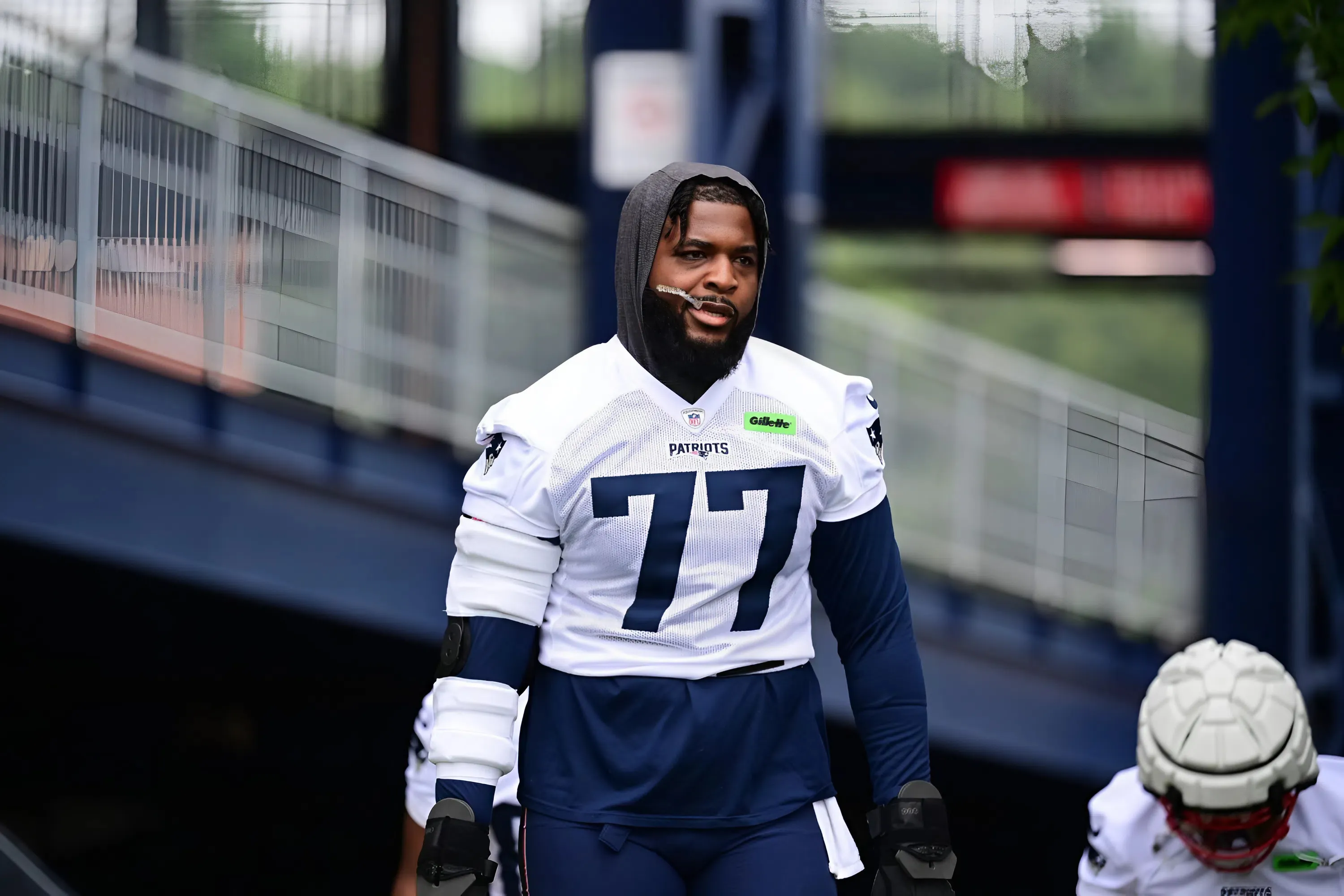 Can Jets Trust Former Patriots Lineman Who Abandoned Team?
