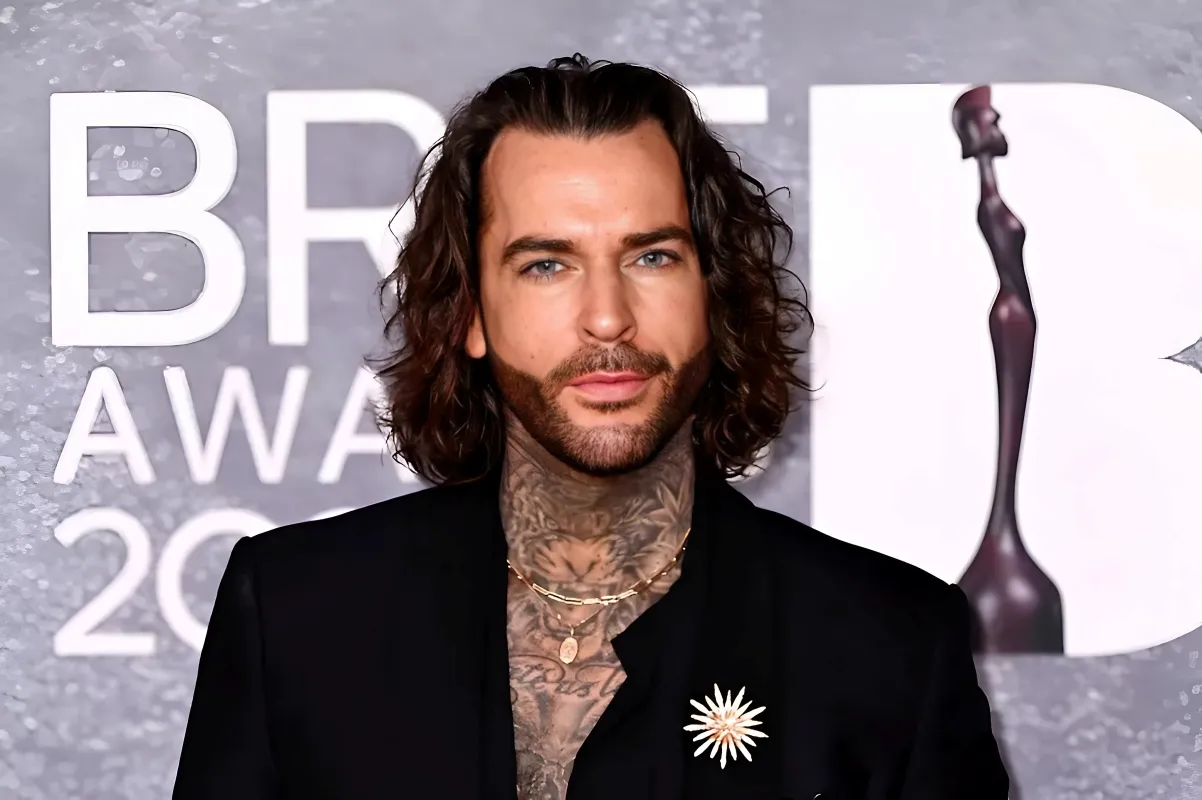Pete Wicks makes heartbreaking confession as he says 'I've never been so lonely' liennhi