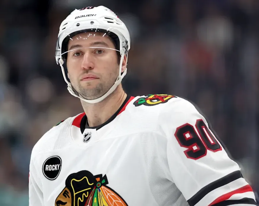 Blackhawks News: Tyler Johnson announces retirement