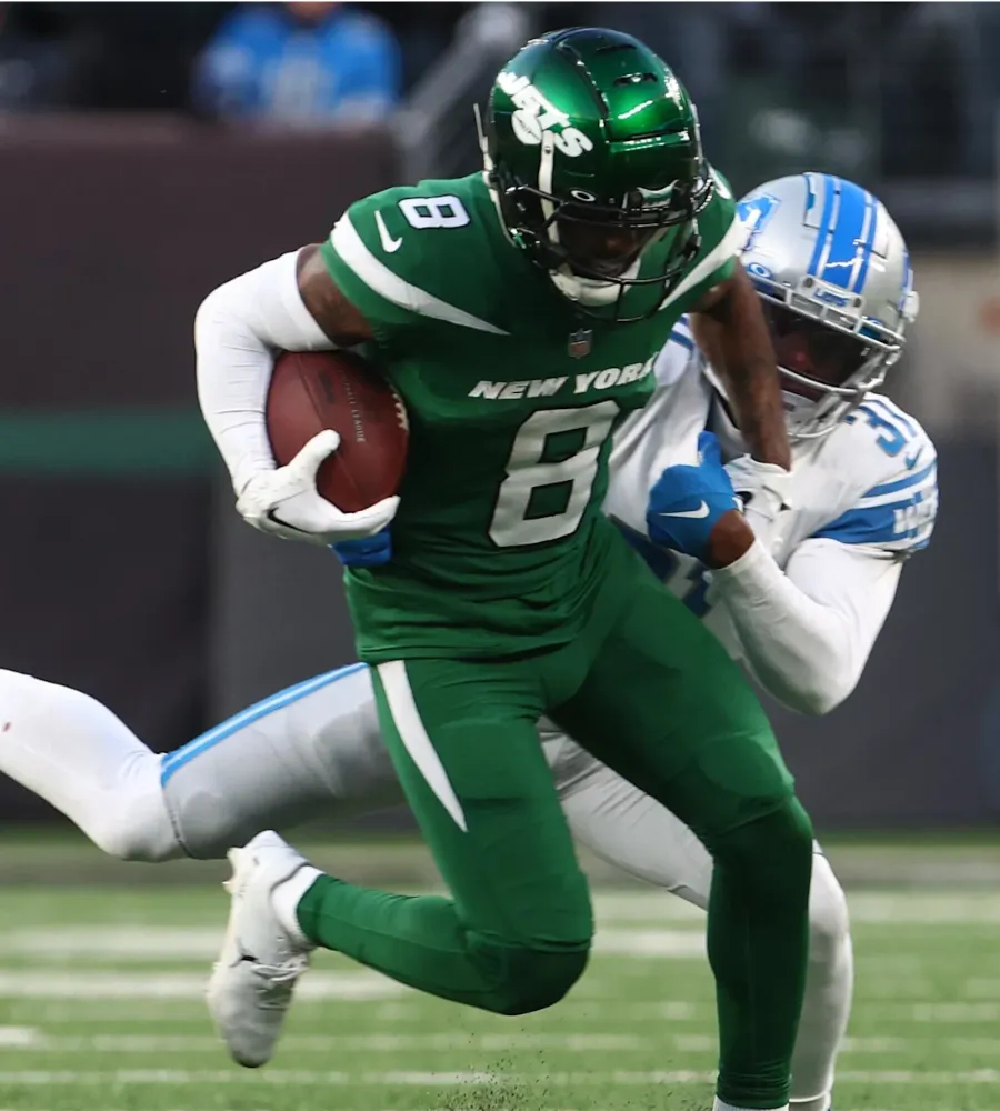 Each AFC East team's sneaky-good value signing highlighted by Buffalo Bills' turncoat