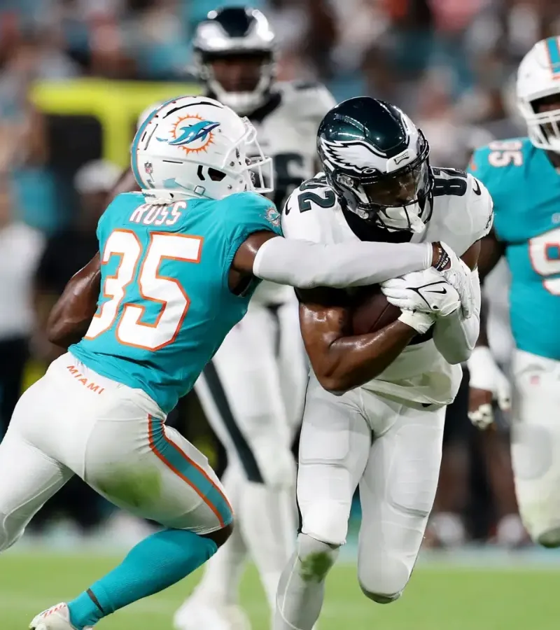 Miami Dolphins’ Running Back Narrowly Misses Elite Grading List