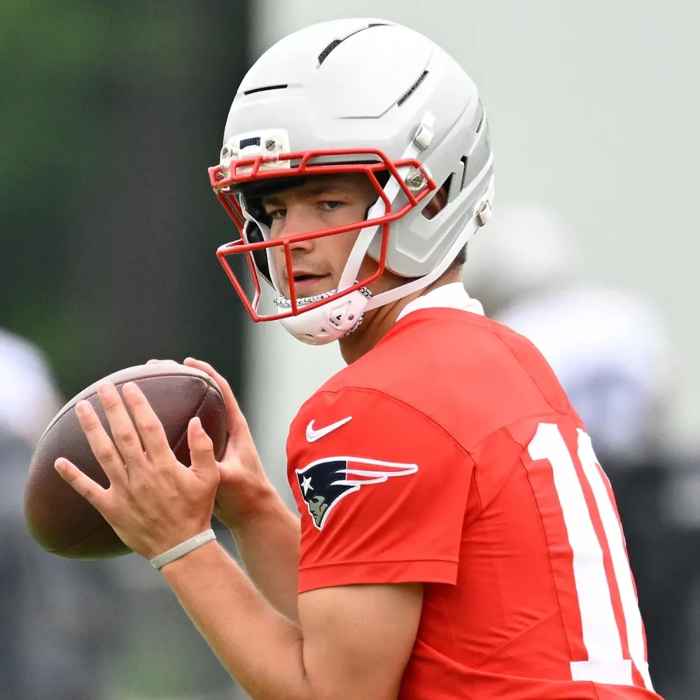 Anonymous Patriots Source Gets Blunt on Drake Maye