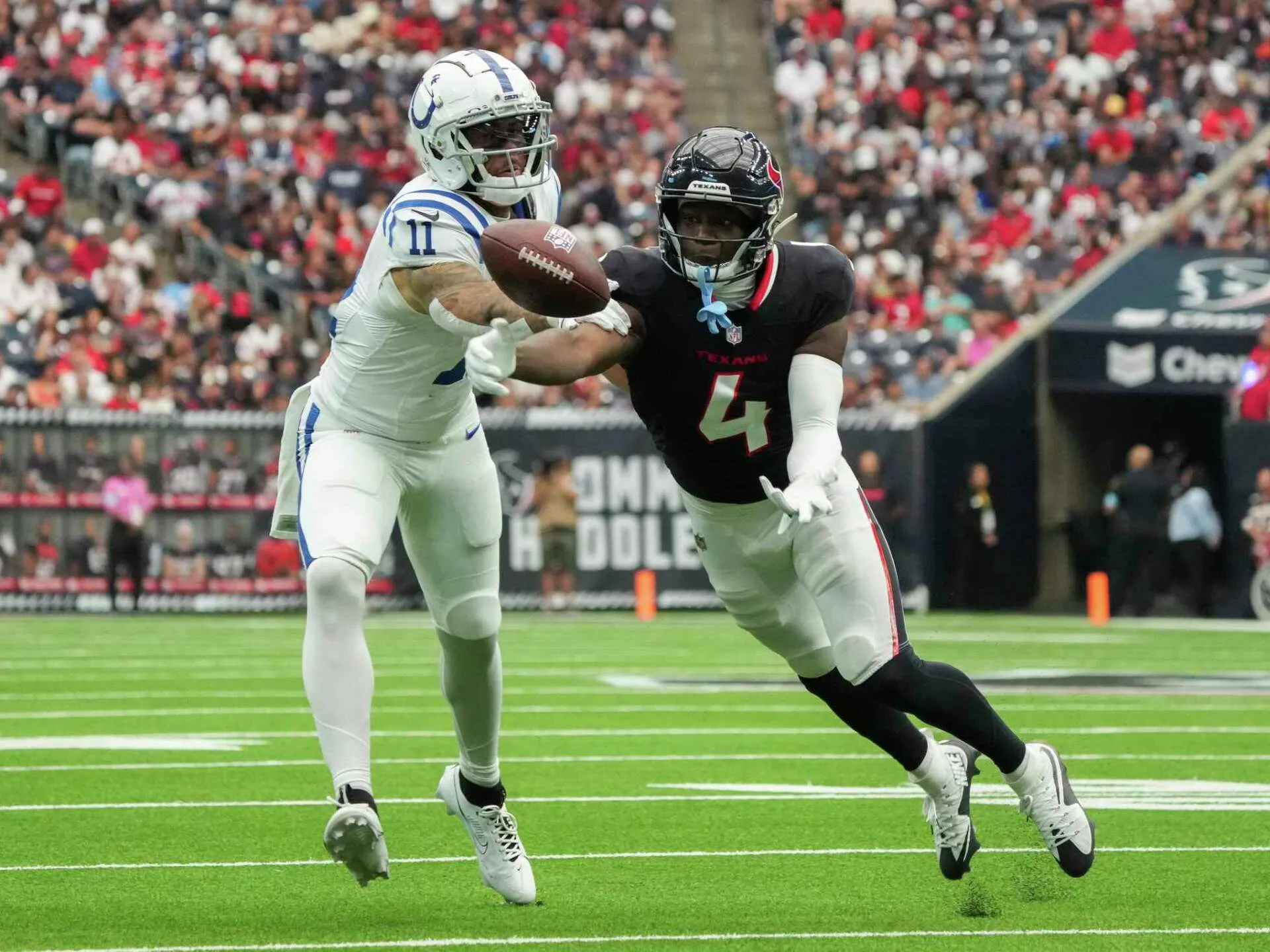 Kamari Lassiter emerges as Texans’ unexpected defensive cornerstone poised for breakout season