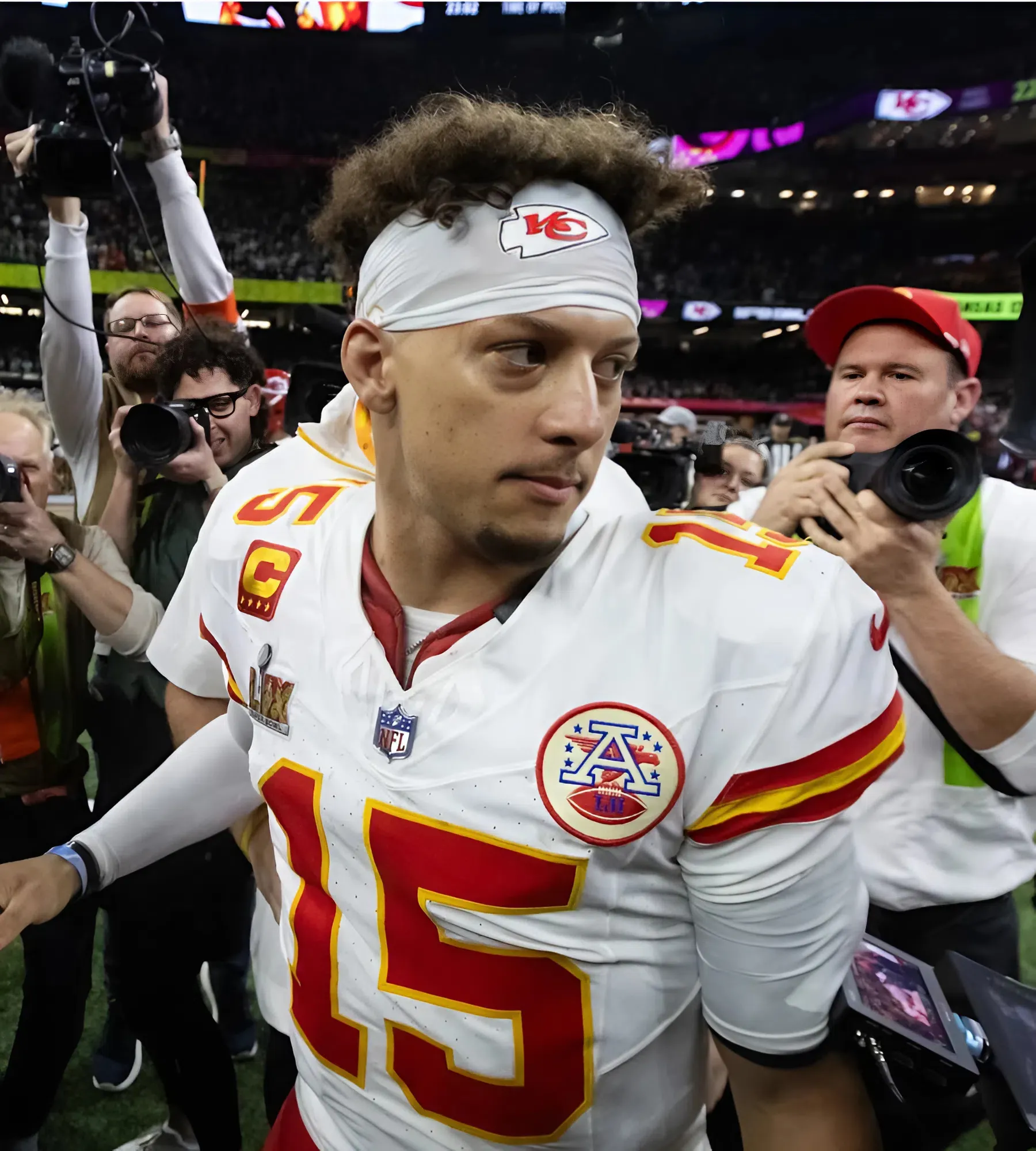 Who knew the Eagles' Super Bowl win would be the spark that connected Tom Brady to Patrick Mahomes? One game. One moment. A passing of the torch that changed NFL history—and maybe even fate itself. Who knew the Eagles' Super Bowl win would be the spark that connected Tom Brady to Patrick Mahomes? One game. One moment. A passing of the torch that changed NFL history—and maybe even fate itself.