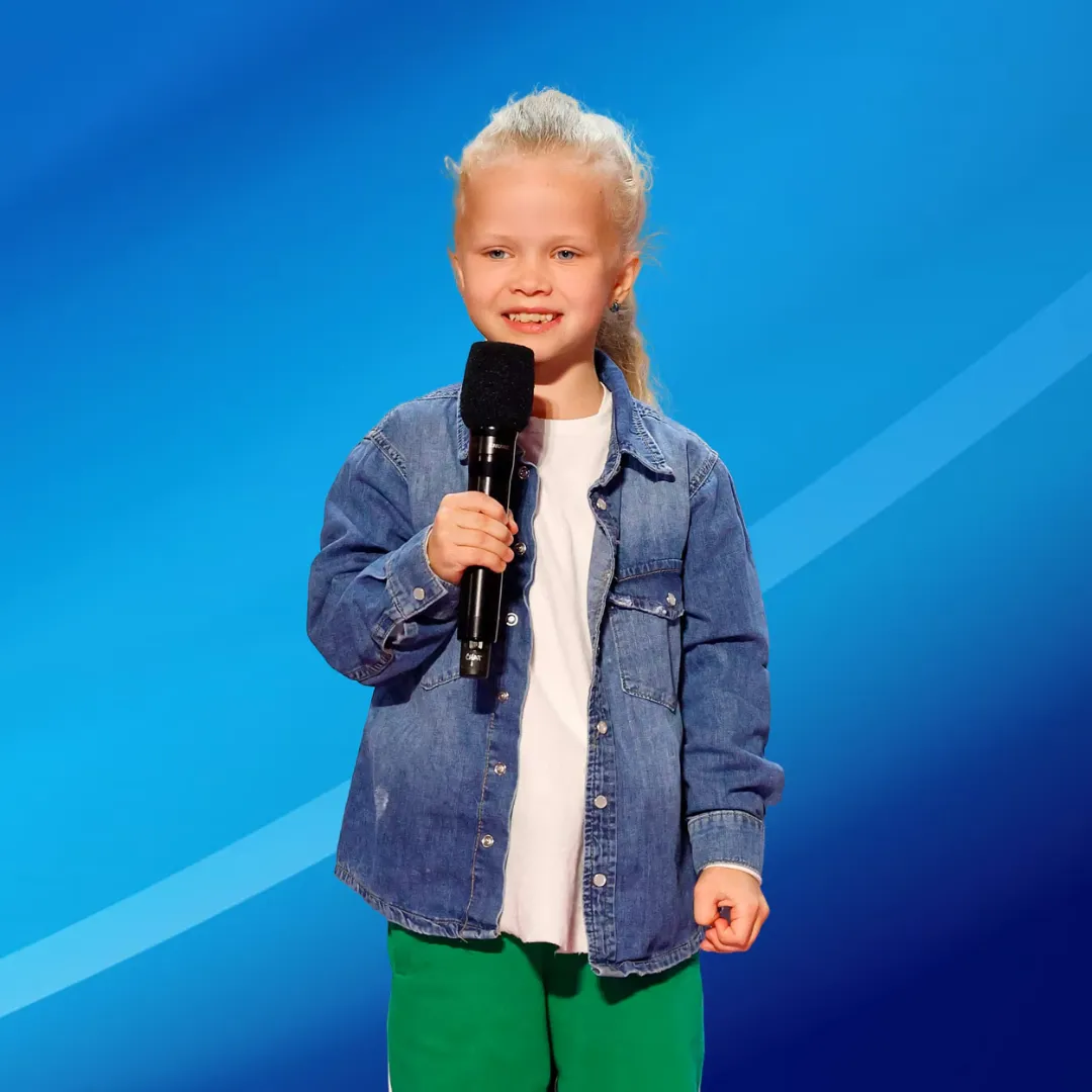 7-Year-Old Girl Captivates AGT Judges with Her Irresistible Charm