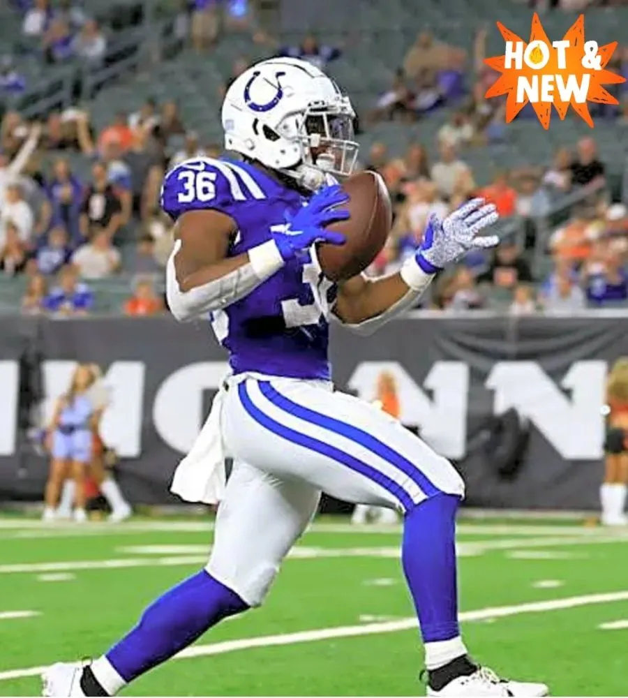 It's not even training camp but Commanders look ready to send one veteran packing