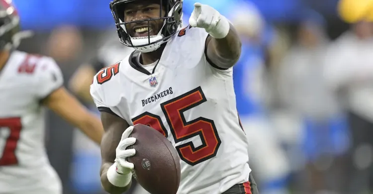 Jamel Dean Isn’t Going Anywhere — Yet